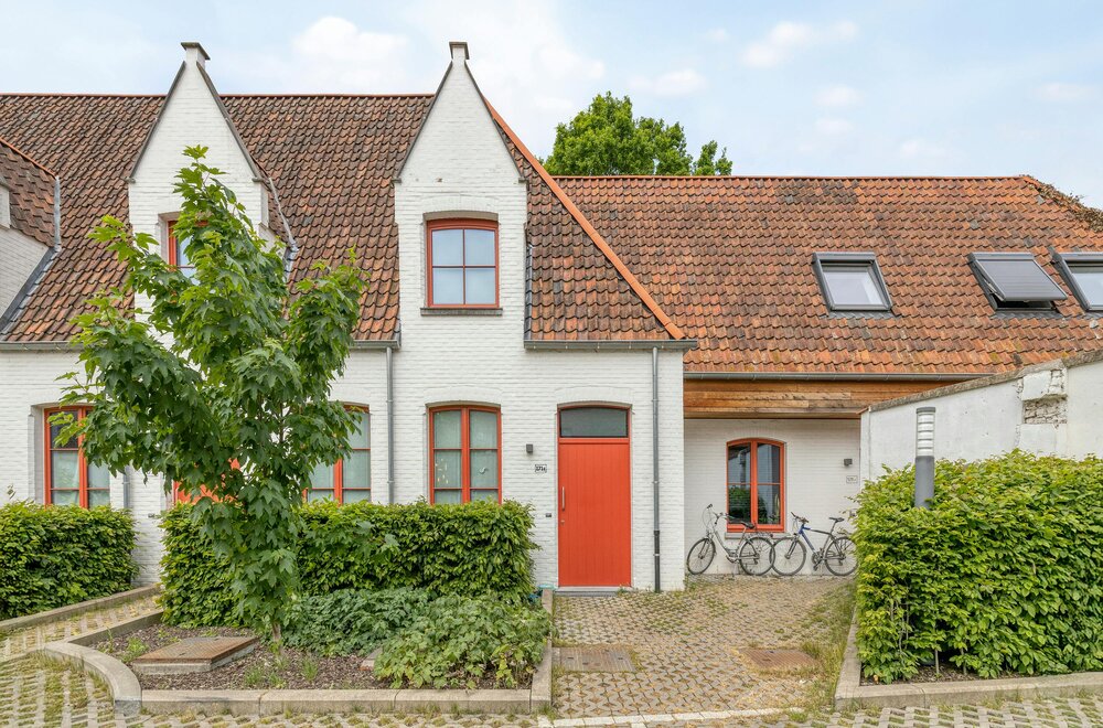 perfect-uitgeruste-herenwoning-met-3-slaapkamers-in-brugge016.jpg