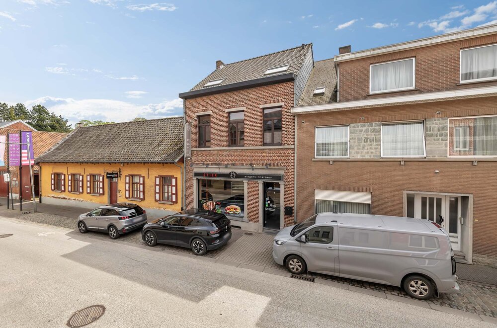 handelshuis-met-commercieel-gkvls-en-app-met-3-slpks-en-tuin001.jpg
