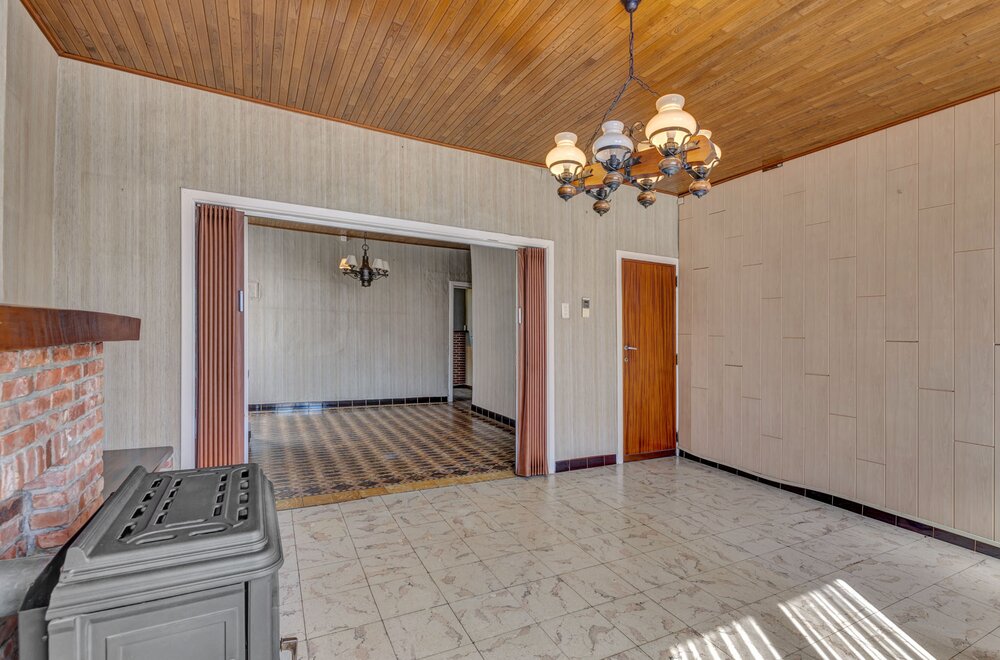 te-renoveren-woning-in-lennik005.jpg