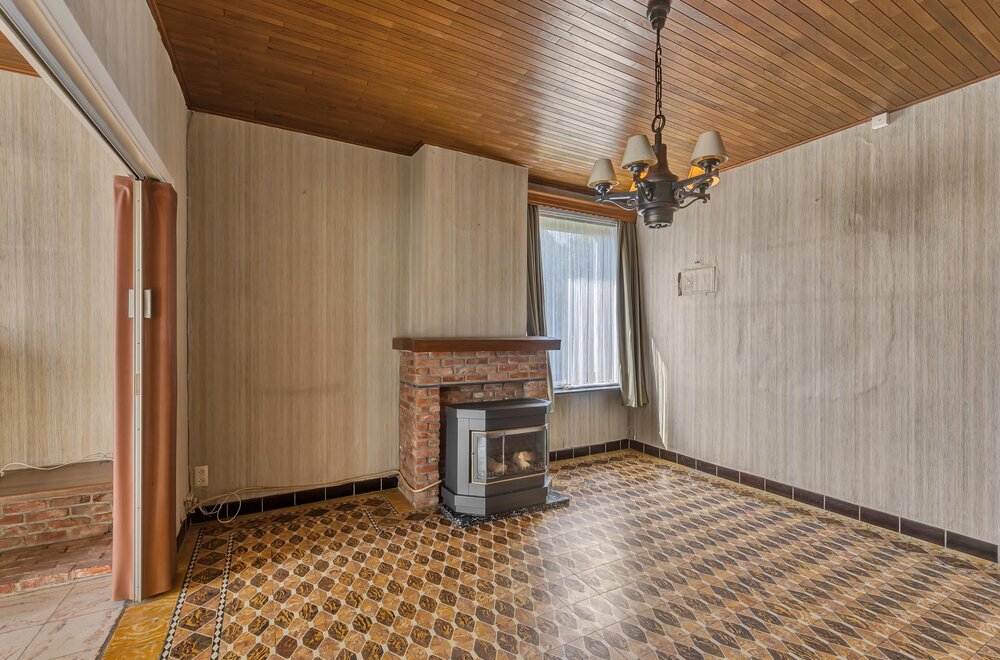 te-renoveren-woning-in-lennik007.jpg