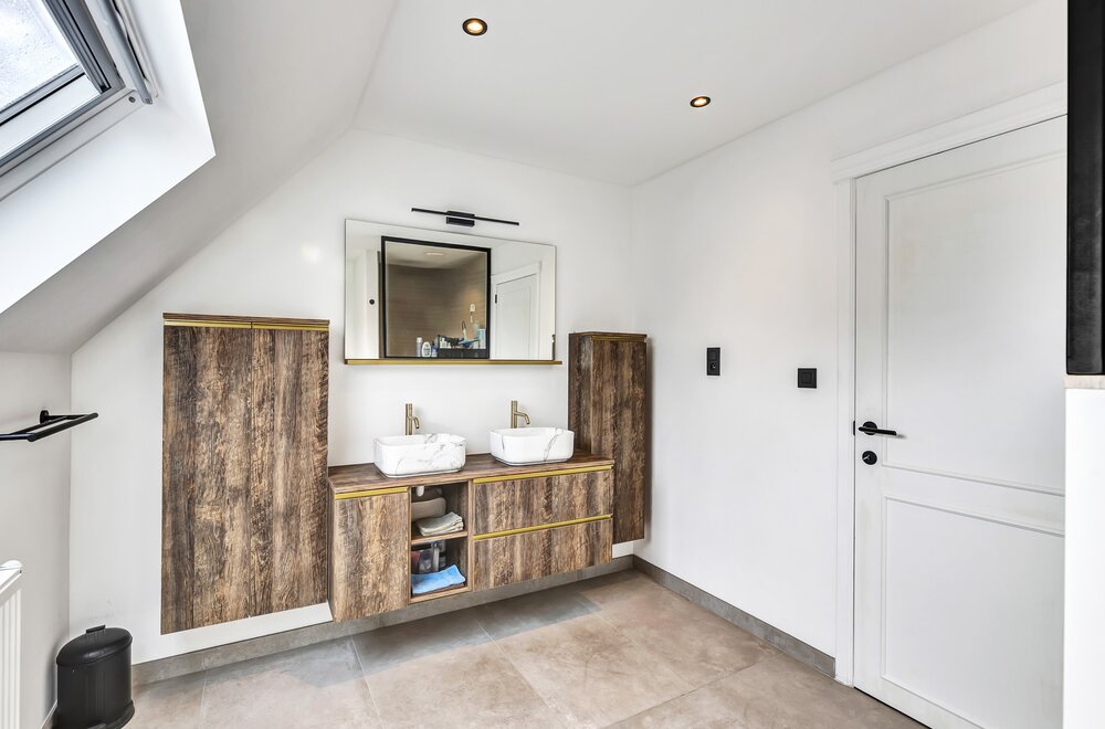 landelijk-stijlvolle-villa-die-recent-werd-gerenoveerd018.jpg