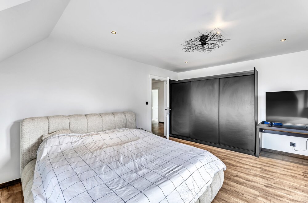 landelijk-stijlvolle-villa-die-recent-werd-gerenoveerd023.jpg