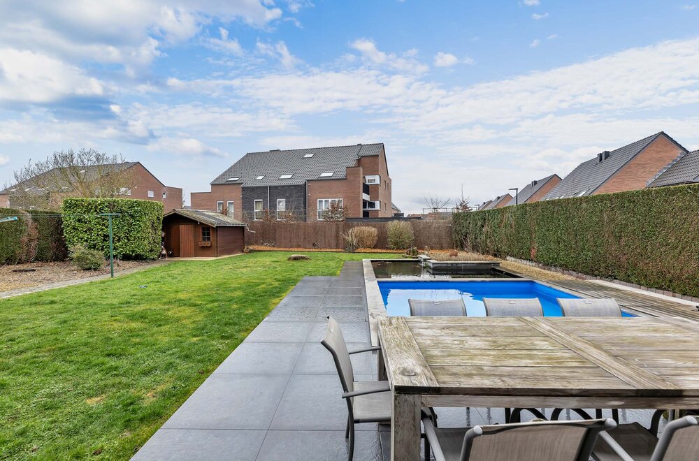 landelijk-stijlvolle-villa-die-recent-werd-gerenoveerd027.jpg
