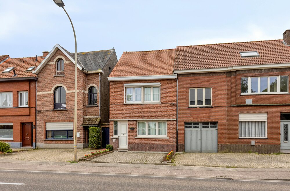 karaktervol-huis-met-tuin-te-koop-nabij-centrum-wuustwezel-003.jpg