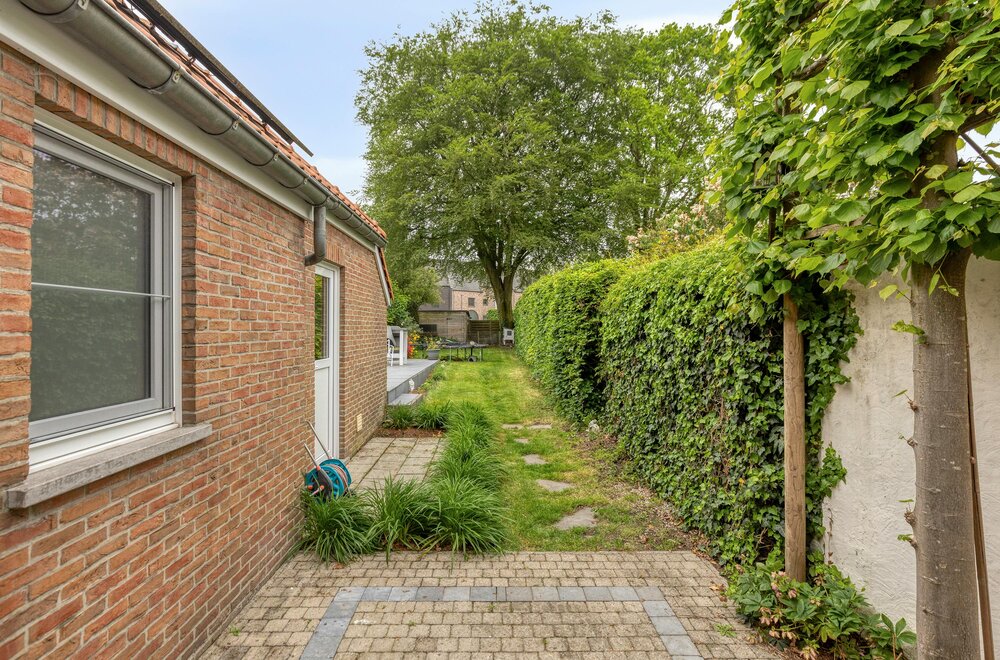 karaktervol-huis-met-tuin-te-koop-nabij-centrum-wuustwezel-024.jpg