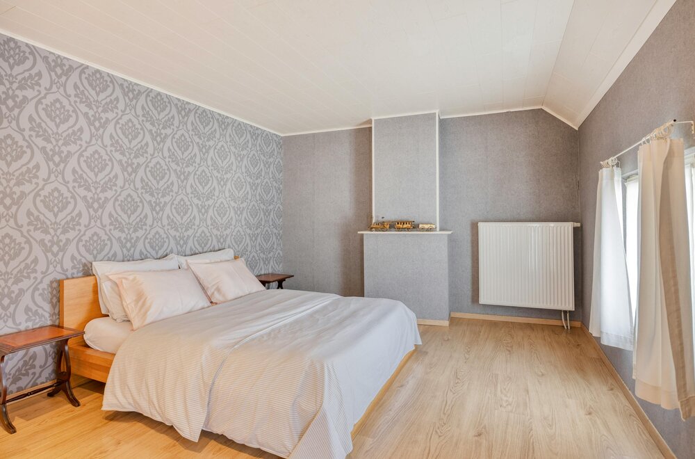 gerenoveerd-huis-te-koop-in-het-centrum-van-kruibeke014.jpg