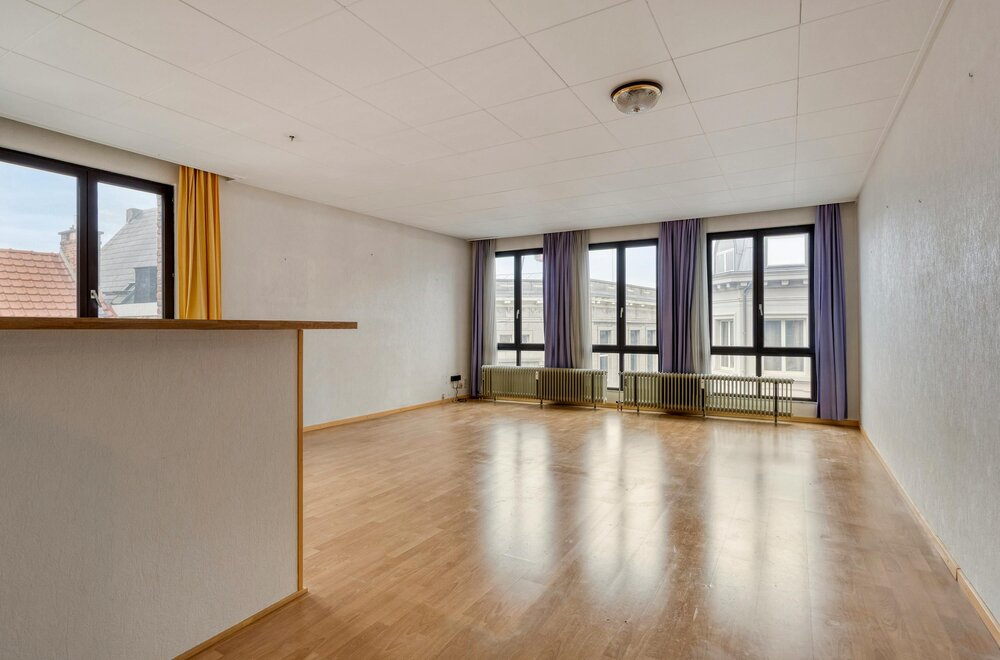 op-te-frissen-appartement-te-koop-in-antwerpen-centrum001.jpg