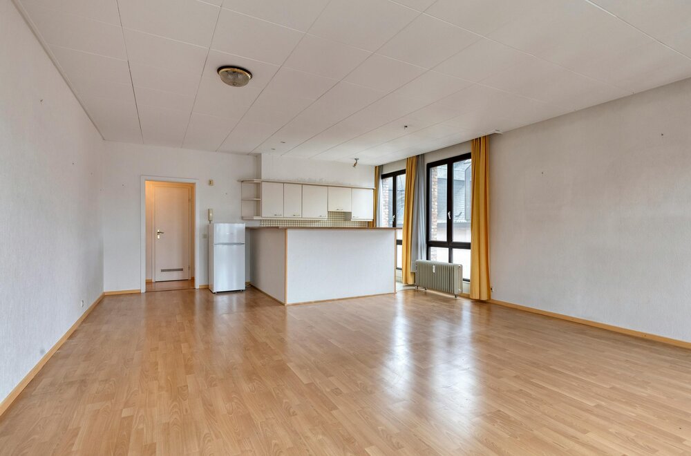 op-te-frissen-appartement-te-koop-in-antwerpen-centrum003.jpg