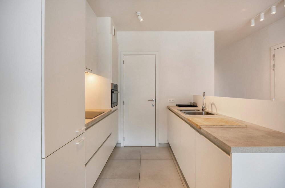 recent-appartement-met-twee-slaapkamers-en-terras-te-koop-in-berchem006.jpg