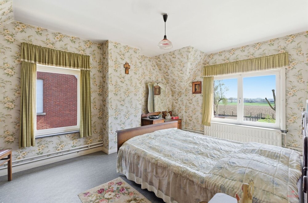 woning-met-potentieel-n-prachtig-uitzicht-in-aarsele019.jpg