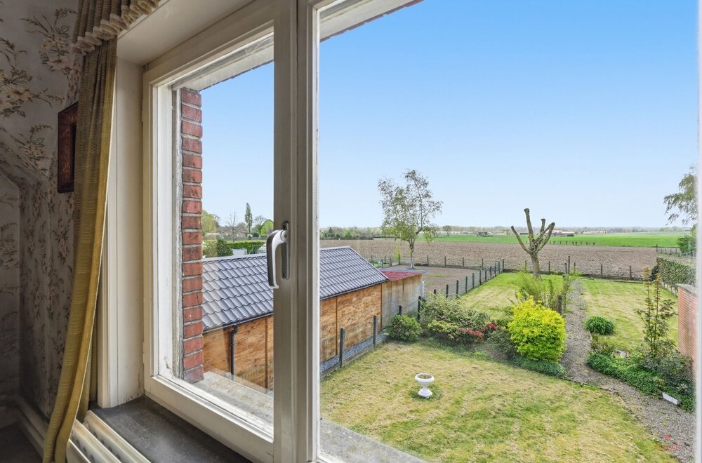 woning-met-potentieel-n-prachtig-uitzicht-in-aarsele020.jpg