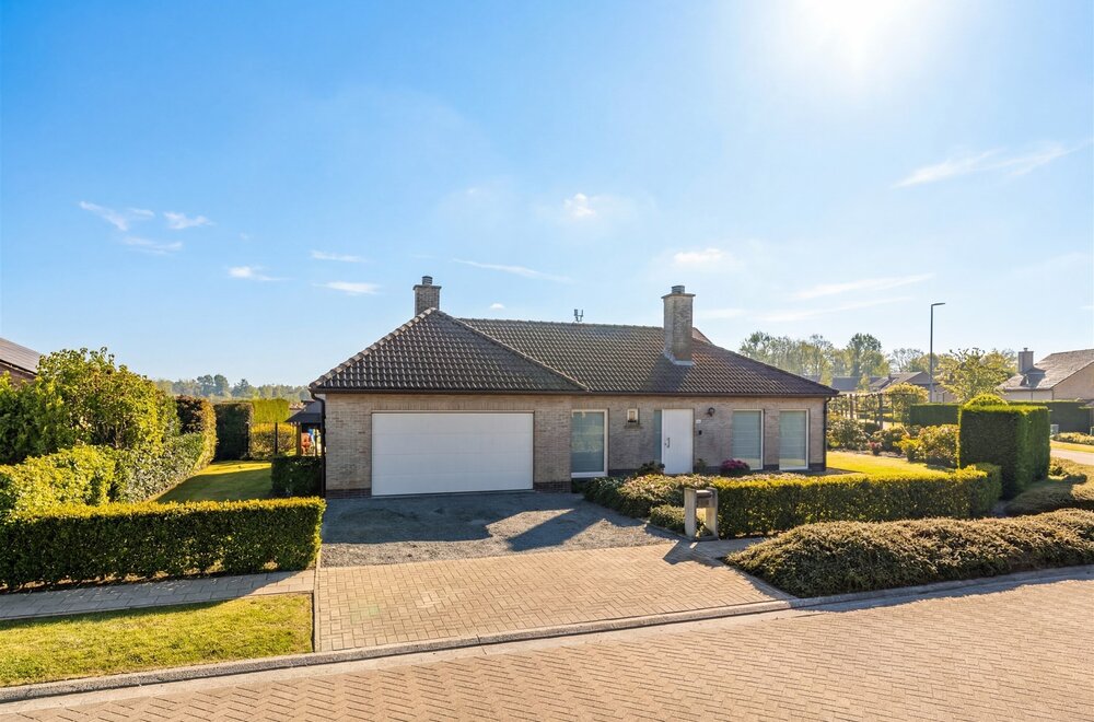 bungalow-met-3-slks-op-topligging002.jpg
