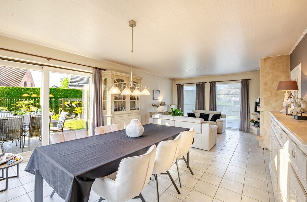 bungalow-met-3-slks-op-topligging008.jpg