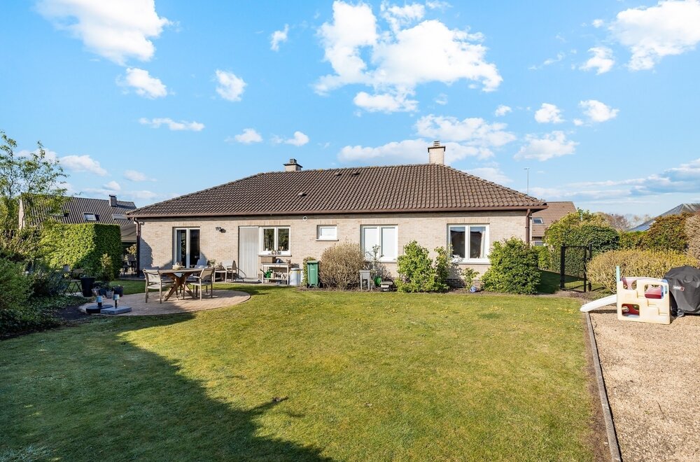 bungalow-met-3-slks-op-topligging019.jpg