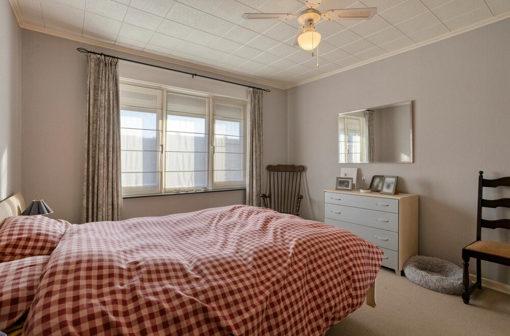 gezinswoning-met-3-slaapkamers-en-tuin-te-koop-in-roeselare018.jpg