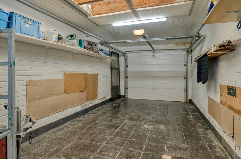 gezinswoning-met-3-slaapkamers-en-tuin-te-koop-in-roeselare020.jpg