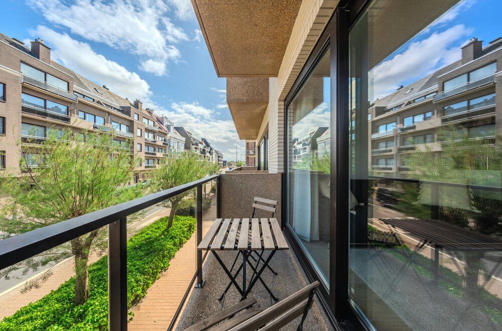 zonnige-studio-met-slaaphoek-te-koop-te-centrum-middelkerke-002.jpg