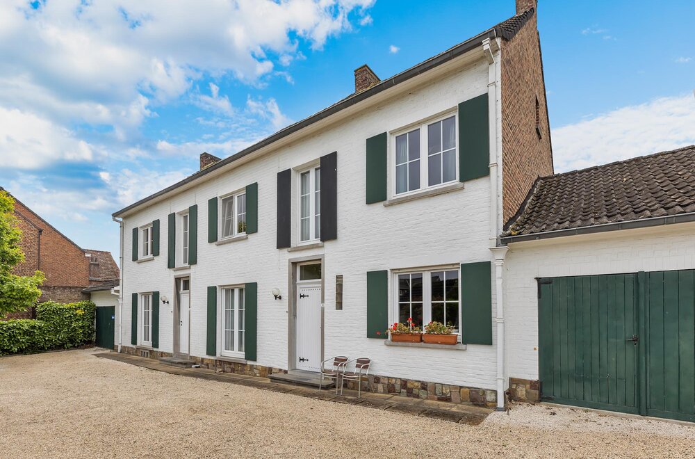 charmewoningen-met-aanpalende-weide-te-koop-te-pajottegem-006.jpg