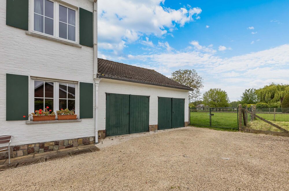 charmewoningen-met-aanpalende-weide-te-koop-te-pajottegem-011.jpg
