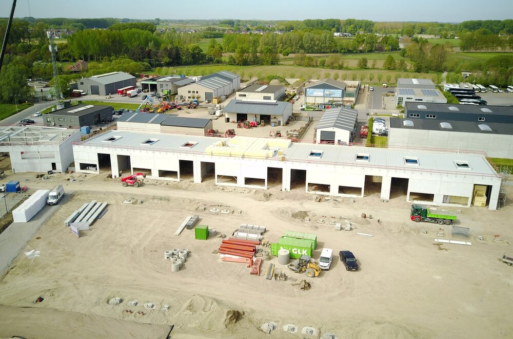 te-koop-nieuwbouw-magazijn-in-kmo-park-heiplas-langs-de-n442-te-lede004.jpg