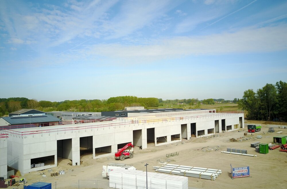 te-koop-nieuwbouw-magazijn-in-kmo-park-heiplas-langs-de-n442-te-lede007.jpg