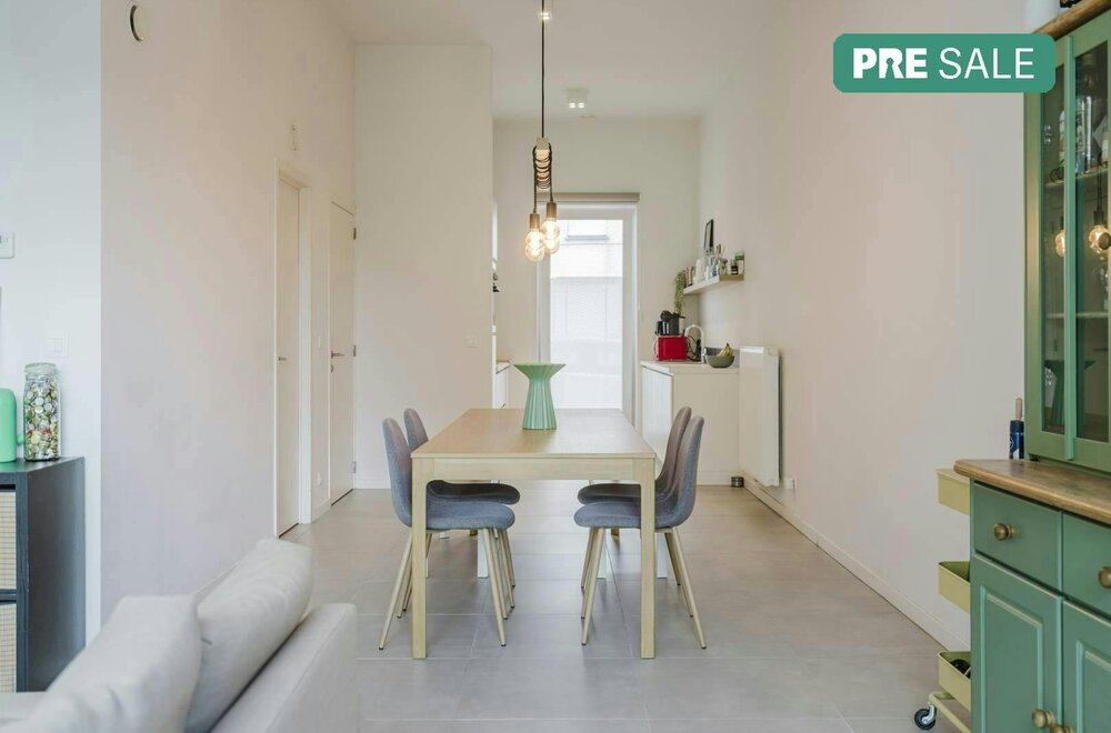 recent-huis-met-4-slaapkamers-en-parking-te-koop-in-kortrijk001.jpg