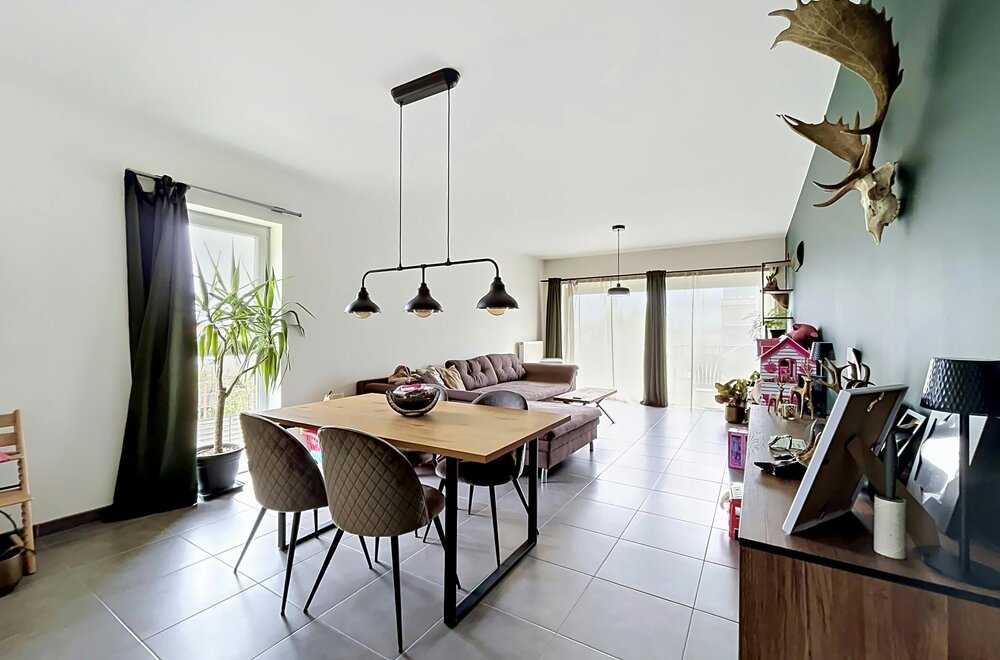 gunstig-gelegen-tweeslaapkamer-appartement-met-2-terrassen003.jpg