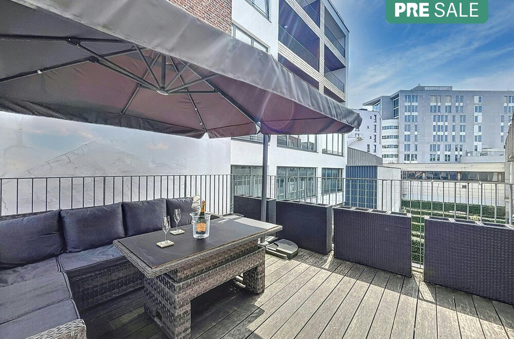 appartement-met-terras-te-brussel-centrum-rouppe-en-zavel001.jpg