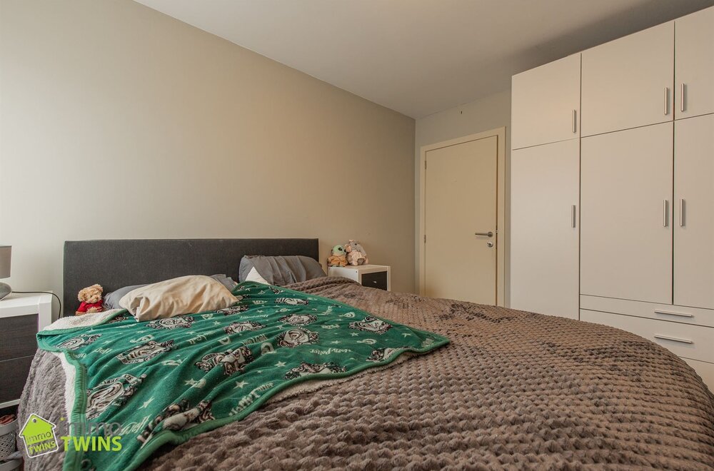 modern-en-rustig-gelegen-appartement-te-lebbeke-007.jpg