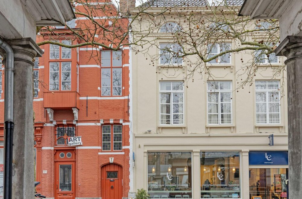 karaktervol-appartement-te-koop-met-mezzanine-in-brugge011.jpg