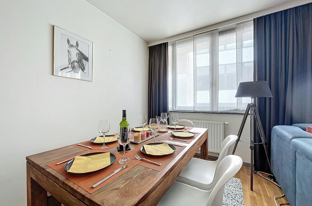 appartement-met-terras-te-brussel-centrum-rouppe-en-zavel006.jpg