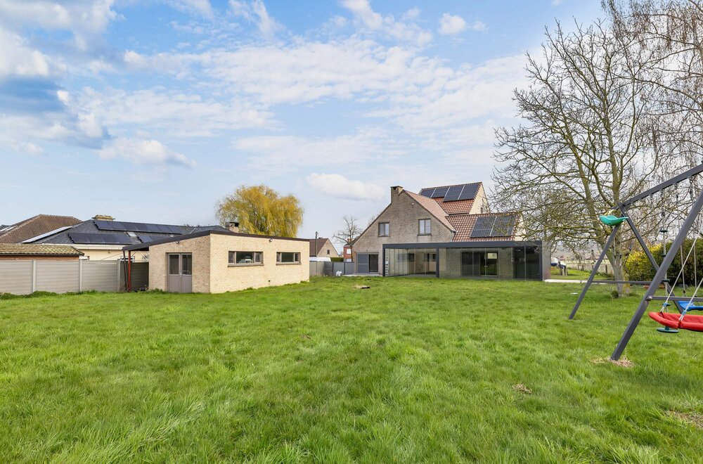 fantastische-woning-met-mogelijkheid-zelfstandige-activiteit024.jpg