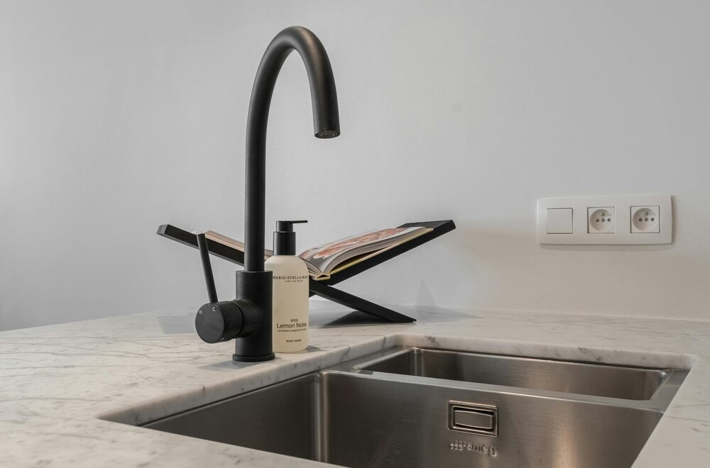 gerenoveerd-appartement-te-koop-met-zijdelings-zeezicht-006.jpg