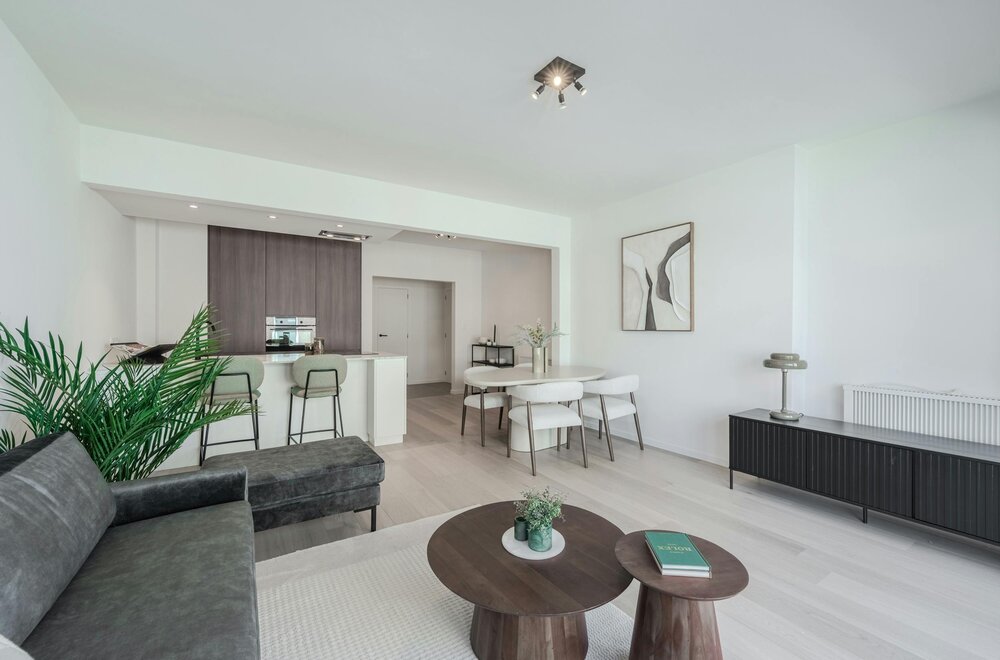 gerenoveerd-appartement-te-koop-met-zijdelings-zeezicht-010.jpg