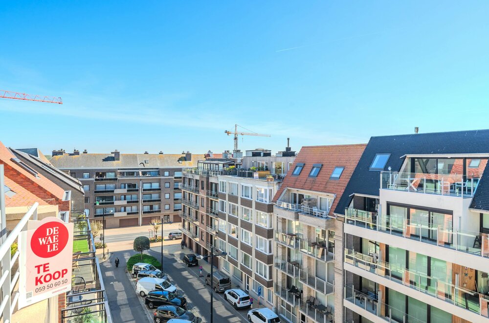 prachtig-appartement-met-ruime-terrassen-en-zijdelings-zeezicht-012.jpg