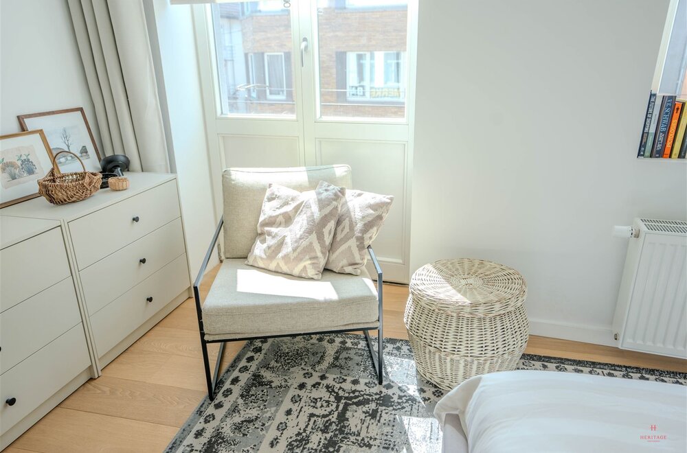 luxueus-gerenoveerd-2-slaapkamer-appartement-met-terras024.jpg