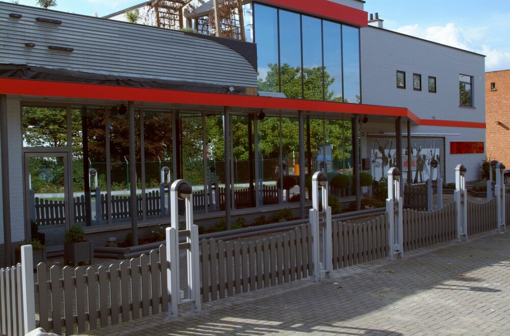 te-koop-multifunctioneel-bedrijfsgebouw-in-industriezone-aalst-noord-iv004.jpg