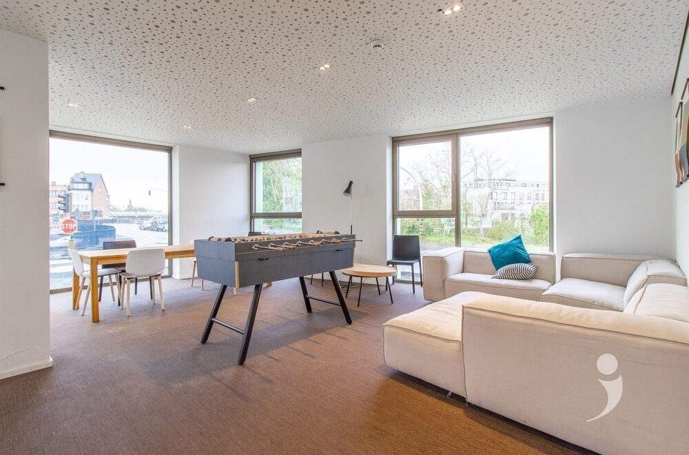 luxueuze-studentenkamer-met-eigen-sanitair-en-terras014.jpg