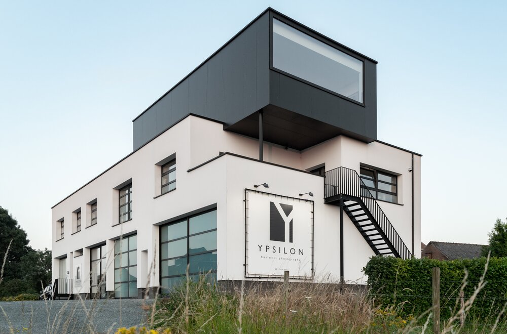 uniek-handelspand-en-exclusieve-duplex-te-koop-in-lennik-002.jpg