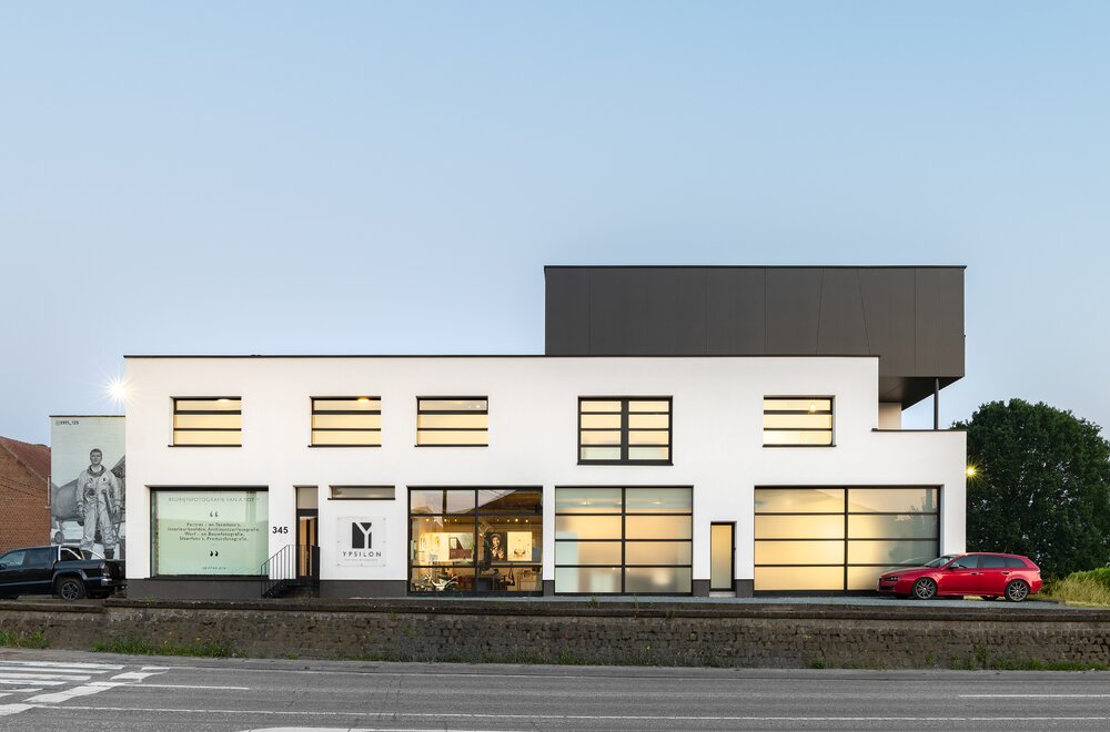 uniek-handelspand-en-exclusieve-duplex-te-koop-in-lennik-003.jpg