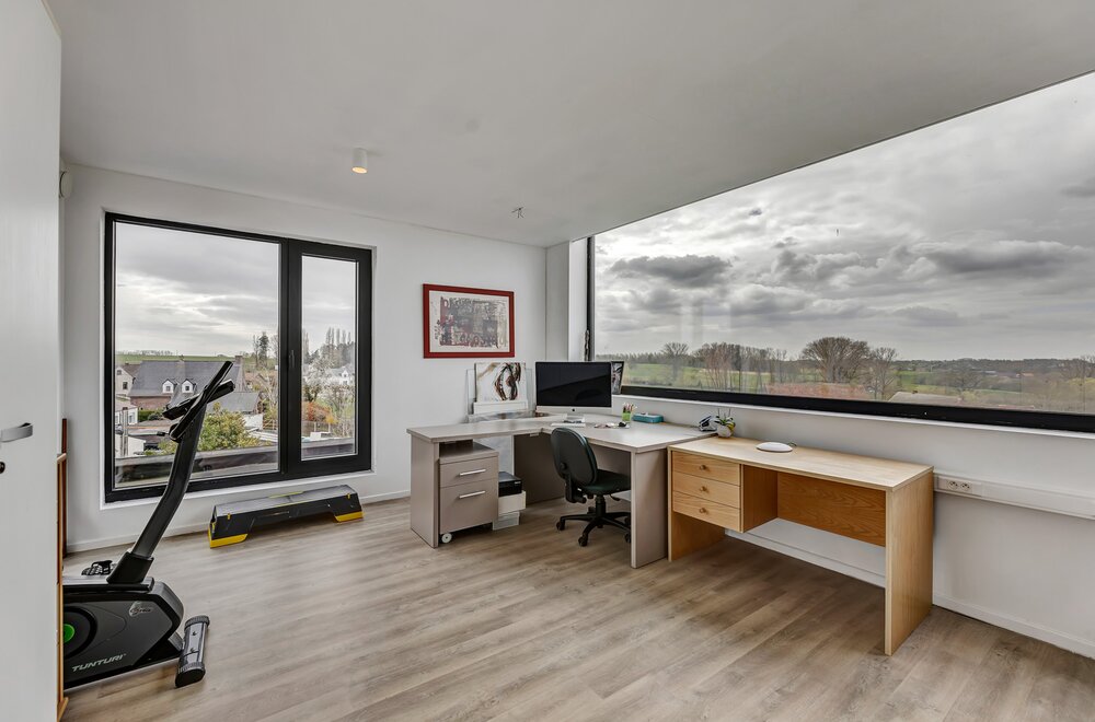uniek-handelspand-en-exclusieve-duplex-te-koop-in-lennik-018.jpg