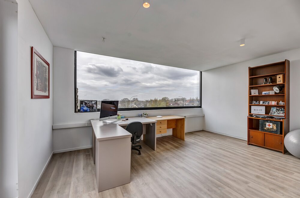 uniek-handelspand-en-exclusieve-duplex-te-koop-in-lennik-021.jpg