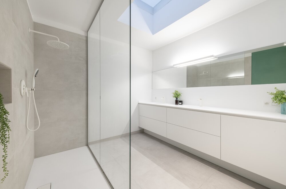 uniek-handelspand-en-exclusieve-duplex-te-koop-in-lennik-027.jpg