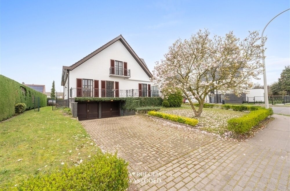 hier-kan-je-familie-groeien-thuiswerken-en-genieten-van-een-authentiek-dorp007.jpg