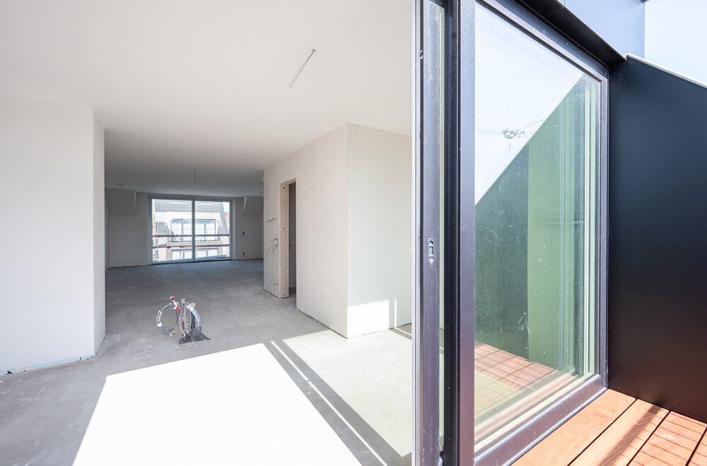 modern-duplexappartement-met-drie-slaapkamers-en-twee-mooie-terrassen004.jpg
