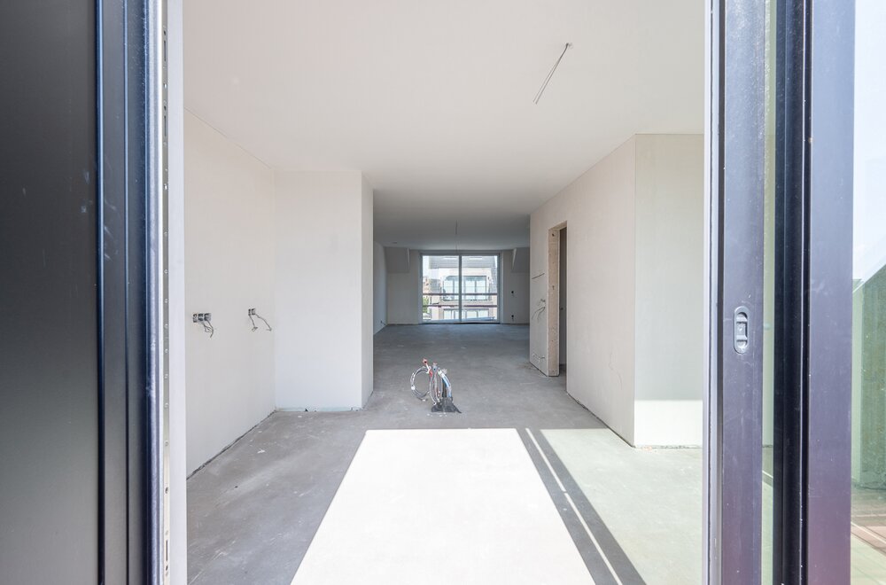 modern-duplexappartement-met-drie-slaapkamers-en-twee-mooie-terrassen005.jpg