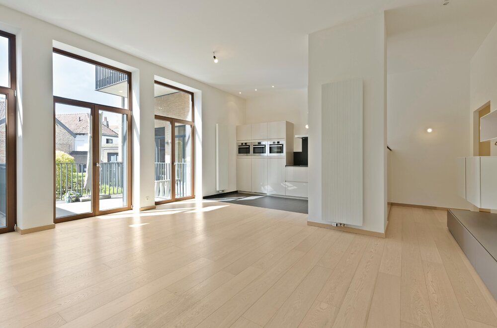 prachtig-1-slaapkamer-appartement-met-terras-in-hartje-brugge001.jpg