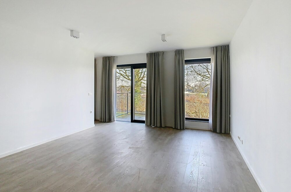 serviceflat-met-1-slaapkamer-op-verdieping-1002.jpg