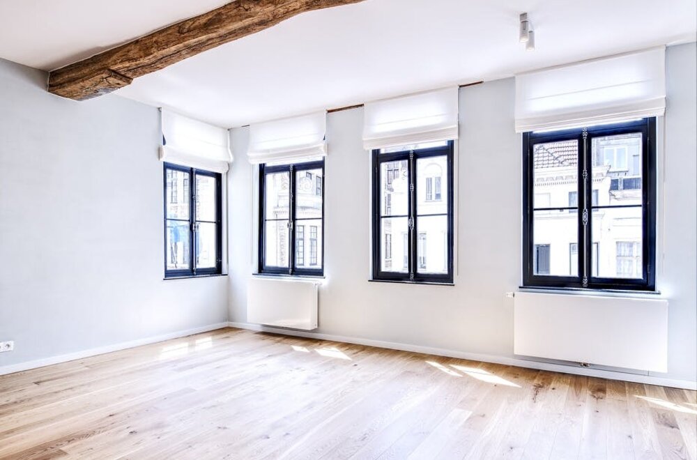 duplex-appartement-met-3-slaapkamers-aan-grote-markt-brussel018.jpg