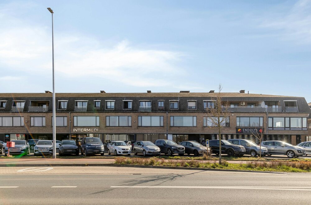 te-moderniseren-appartement-met-garage-te-koop-in-harelbeke012.jpg